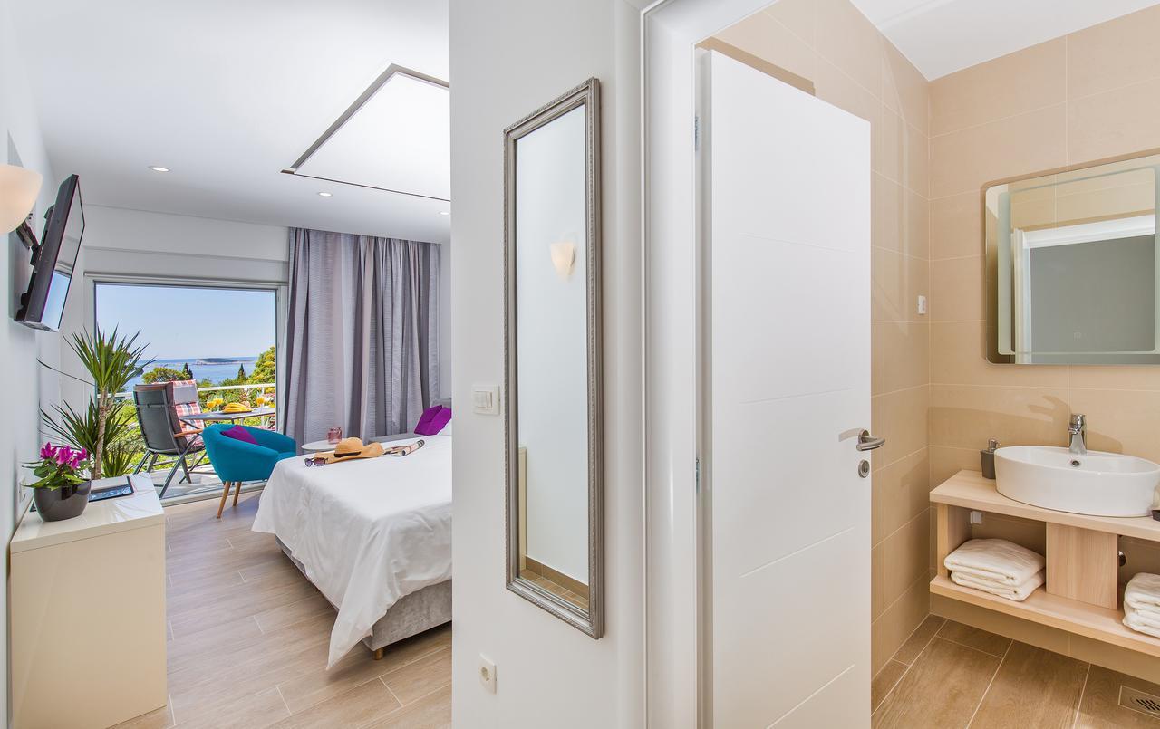 Boutique Flamingo B&B 믈리니 외부 사진