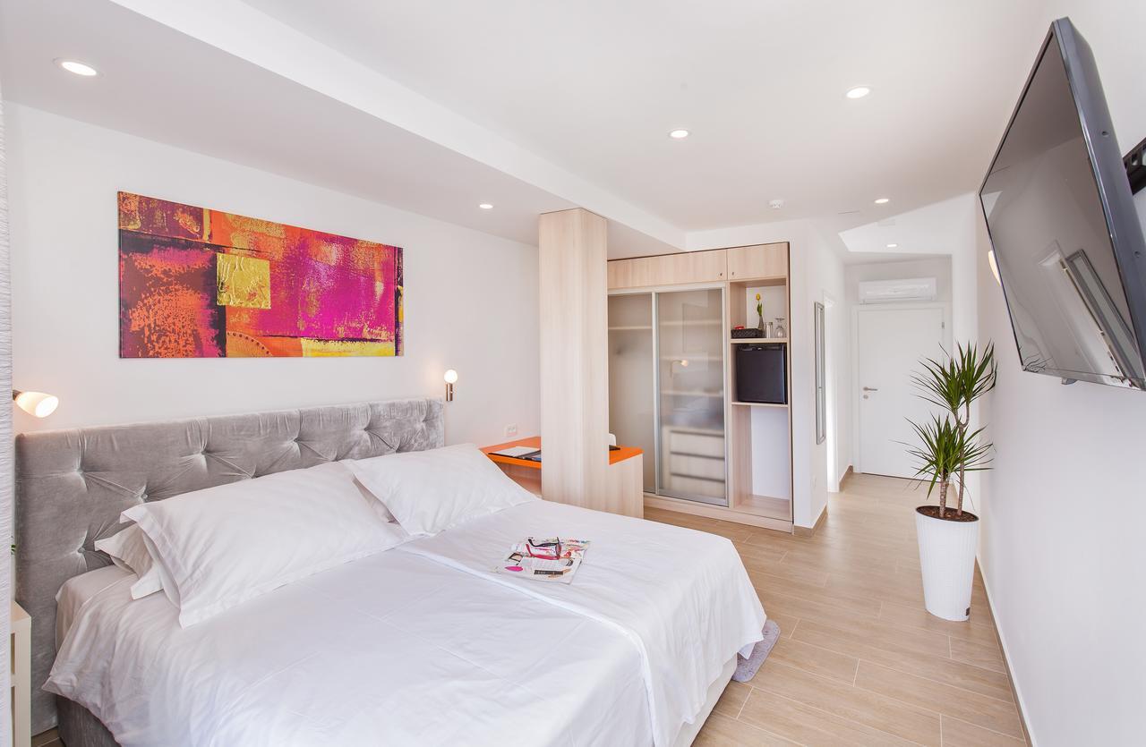 Boutique Flamingo B&B 믈리니 외부 사진