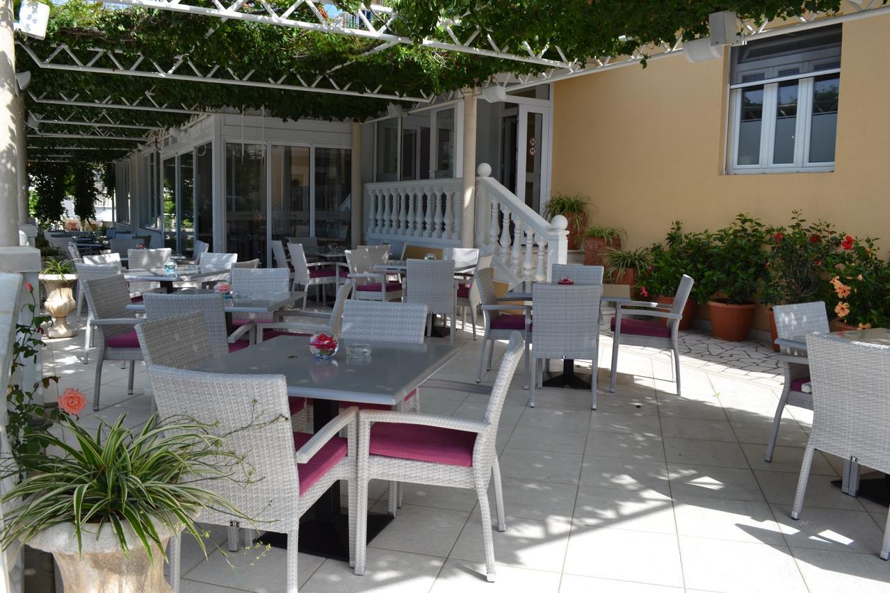 Boutique Flamingo B&B 믈리니 외부 사진
