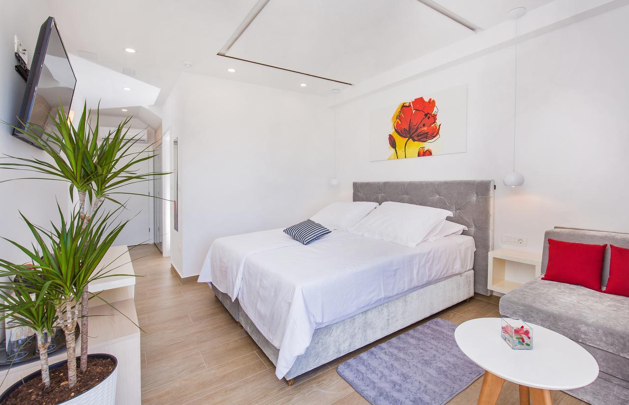 Boutique Flamingo B&B 믈리니 외부 사진